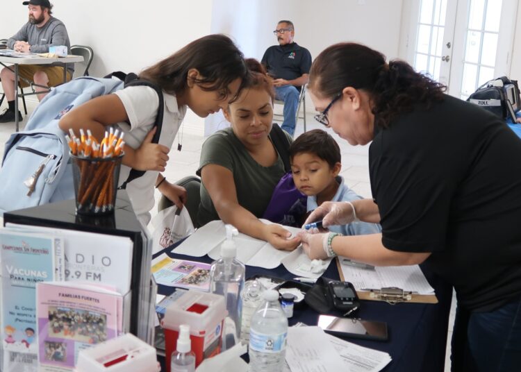 Ofrece Comité de Bien Estar 2da Feria de  Salud y Vacunación de Regreso a Clases