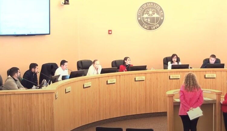 Se oponen concejales a  reducir sus prestaciones