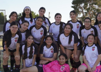 Equipo de soccer femenil de HPA inicia  temporada con victoria arrolladora