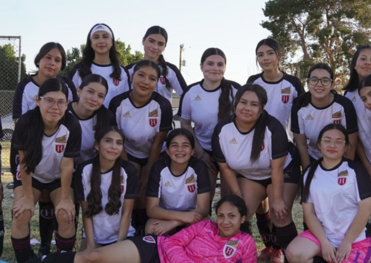 Equipo de soccer femenil de HPA inicia  temporada con victoria arrolladora