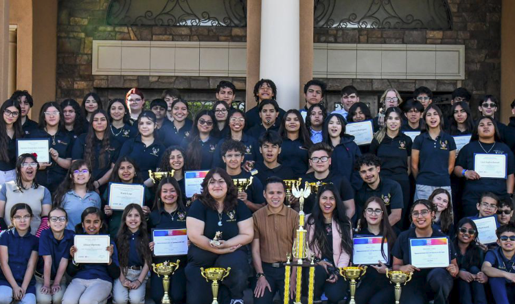 Estudiantes de HPA brillan en la Feria Regional SARSEF