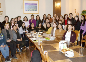 “Mujeres Jóvenes: Agentes del Cambio” —  Un espacio de inspiración y reflexión