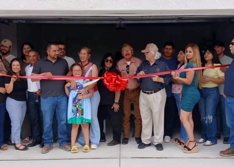 Comité de Bien Estar entrega nuevas viviendas  a 11 familias a través del Programa Self Help
