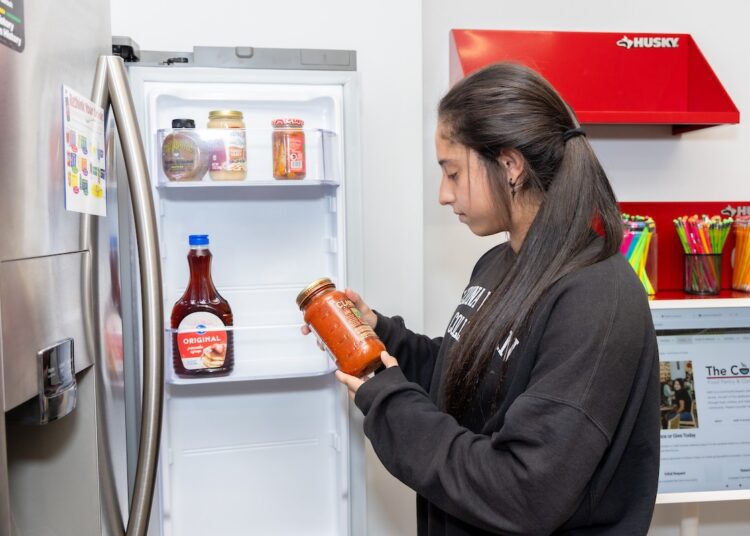 The Cubby organiza colecta de  alimentos “Regreso a Clases”